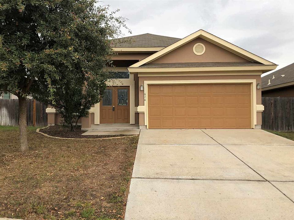 1st image of 616 Crackle Grove Dr