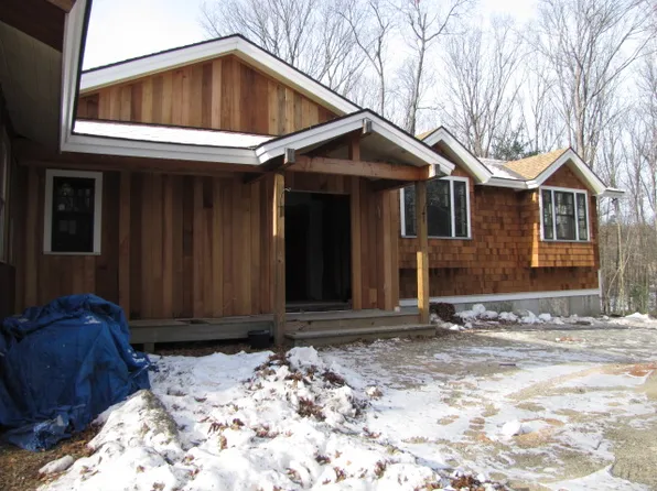 255 West St, Northborough, MA 01532