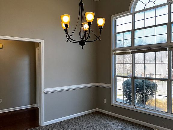 4th image of 1512 Elena Dr