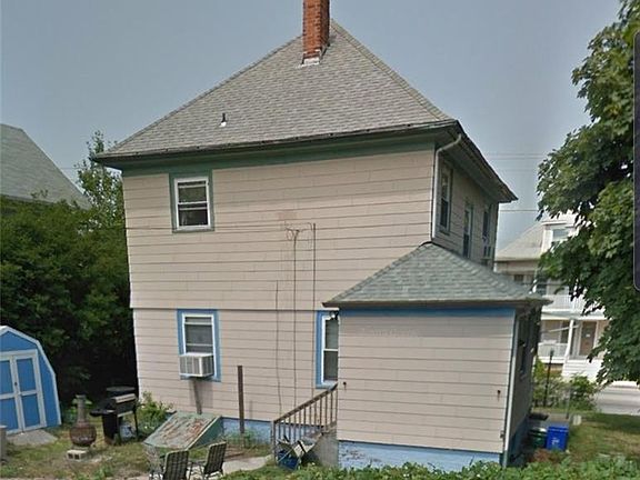 2nd image of 206 Pontiac Ave #B