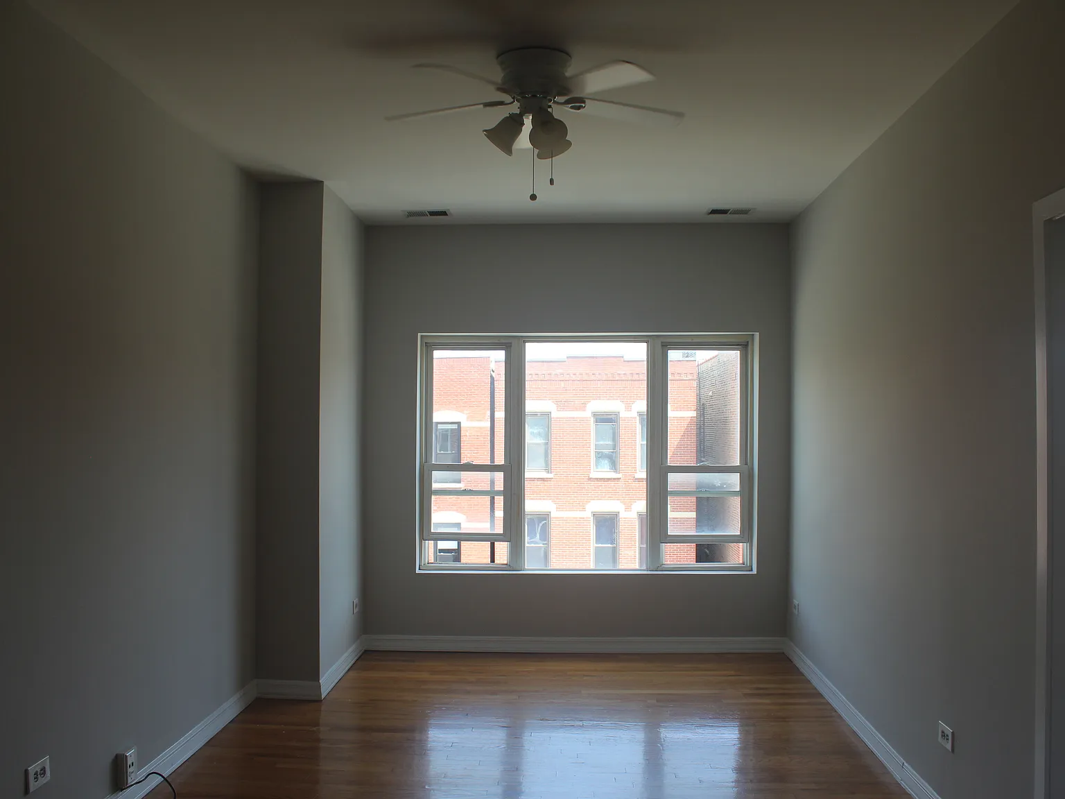 2 bed, 800 sqft, $2,395 — Photo 2