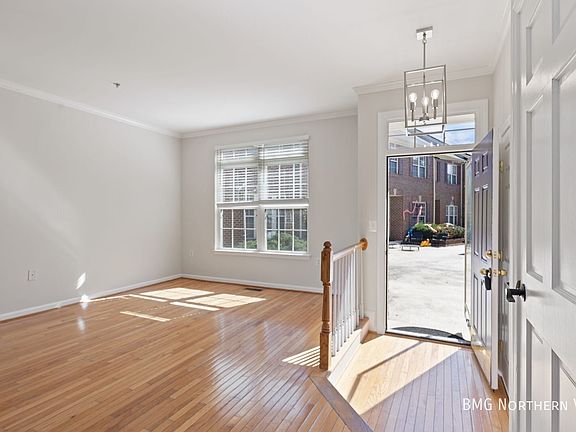 2nd image of 6080 Madison Pointe Ct