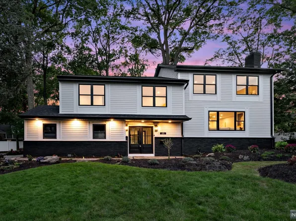 475 Mildred Pl, Oradell, NJ 07649