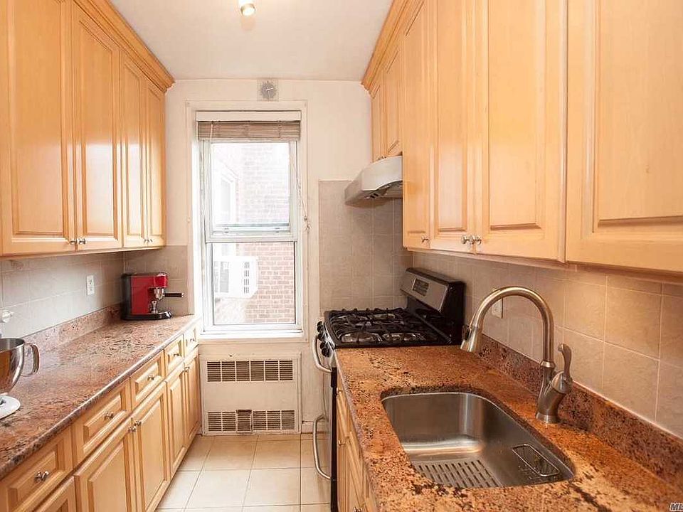 1st image of 3325 90th St #5T
