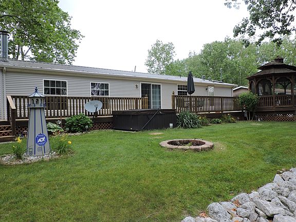 4th image of 15051 Roberts Shore Dr