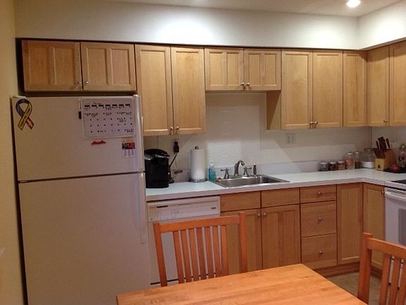 2nd image of 150 Esmeralda Ct