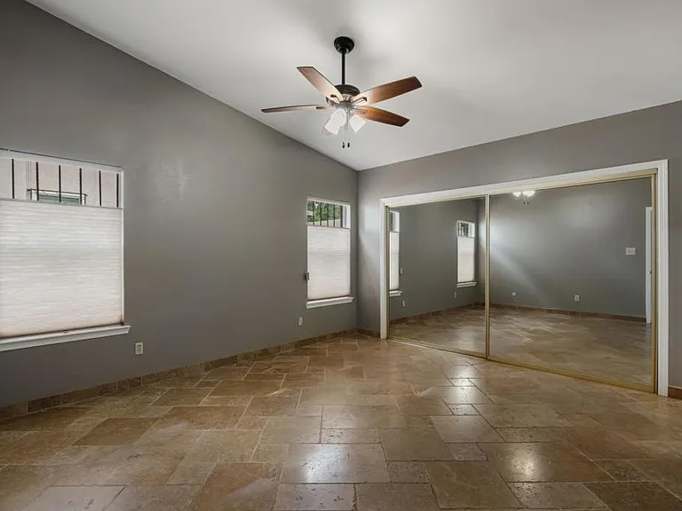 6612 Christy Ave NE — Photo 30