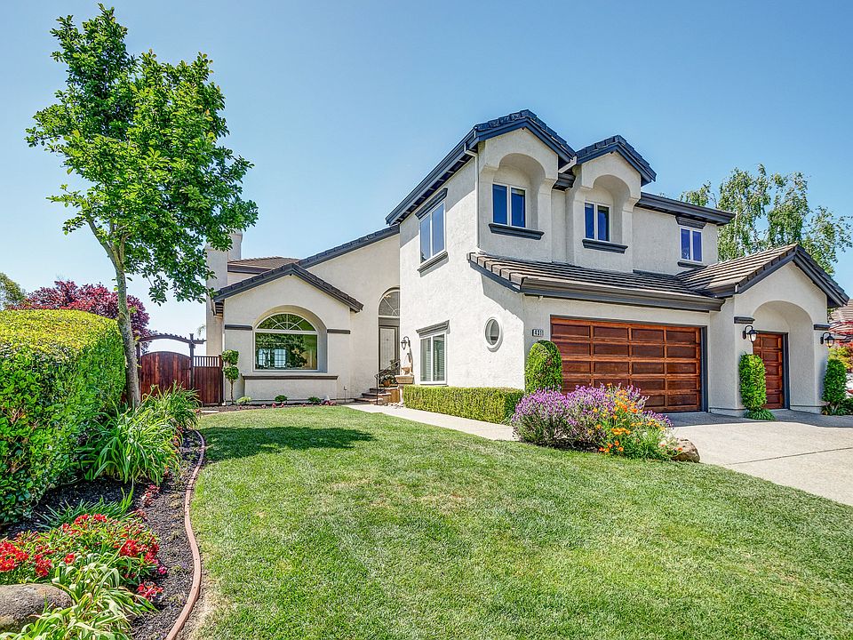 1st image of 4311 Quail Run Ln