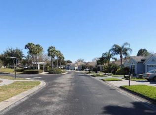 2708 Silvermoss Dr, Zephyrhills, FL 33544