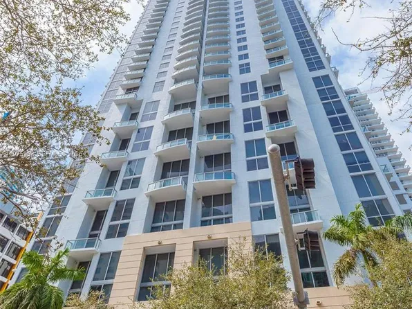 1050 Brickell Ave APT 2622, Miami, FL 33131