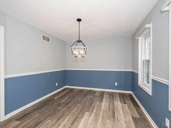 5th image of 6240 Shagbark Dr