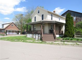 122 Market St, Meyersdale, PA 15552