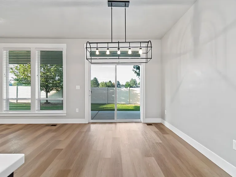 1911 W Wind Drift St — Photo 12