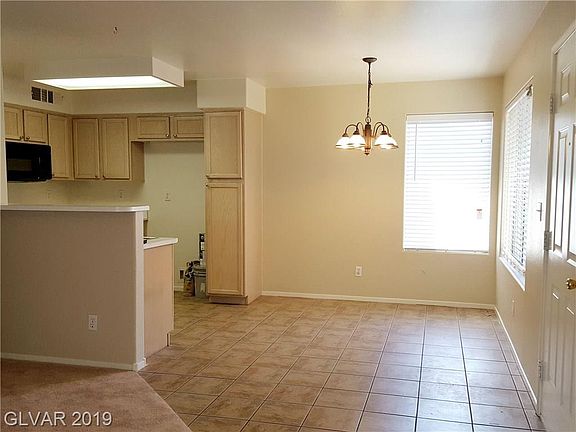 4th image of 3055 Casey Dr Unit 204