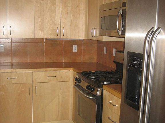5th image of 601 Circulo De Morelia Unit 104