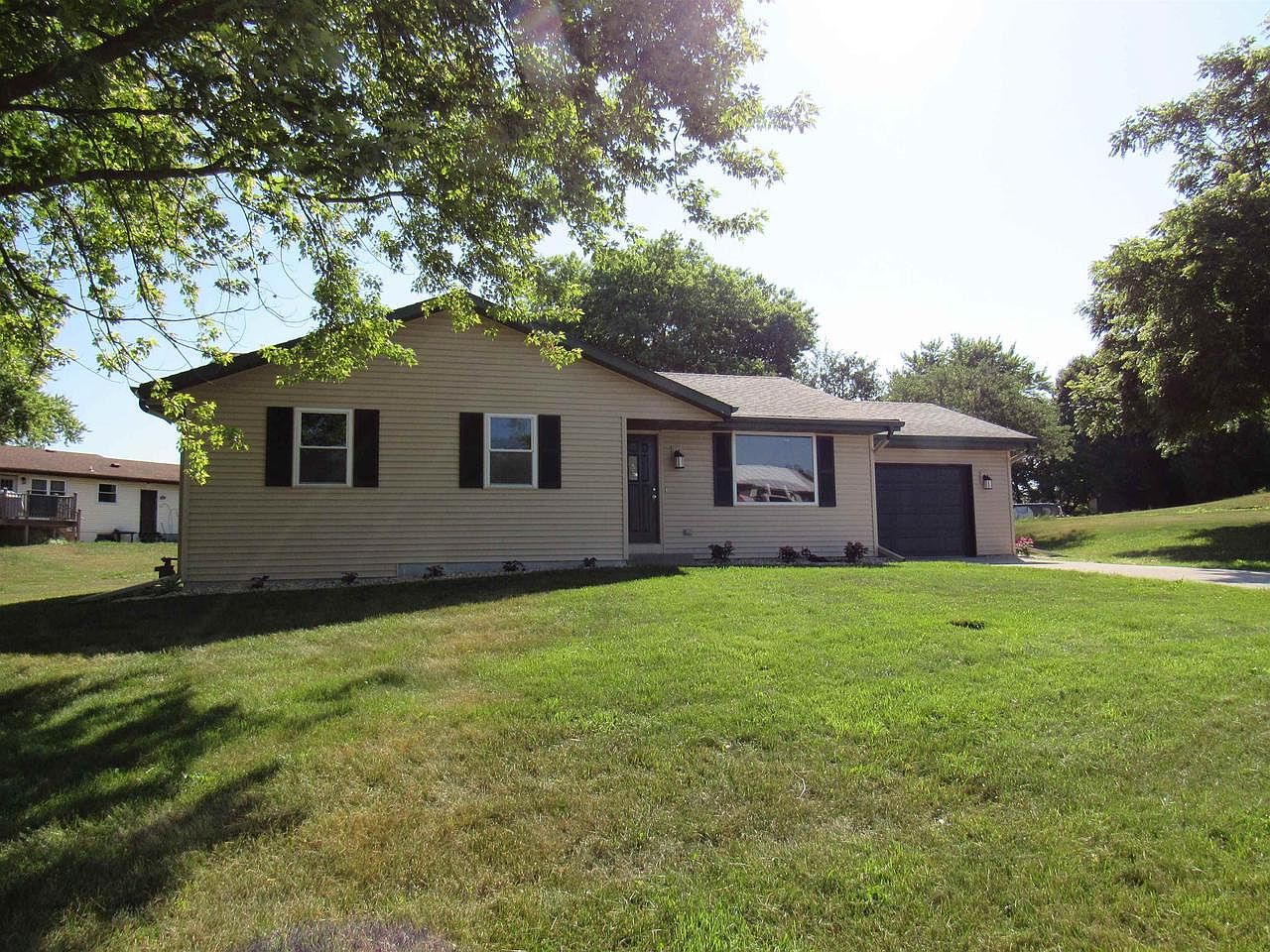305 South Richards Street, Orfordville, WI 53576 Zillow
