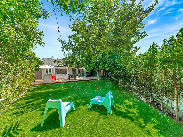 7715 Oakdale Ave — Photo 32