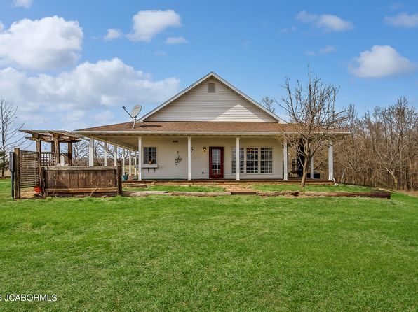 392 Highway Cc, Wellsville, MO 63384