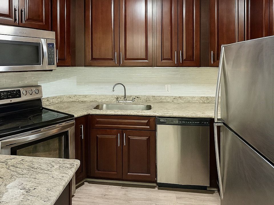 1st image of 1860 Ala Moana Blvd APT 500