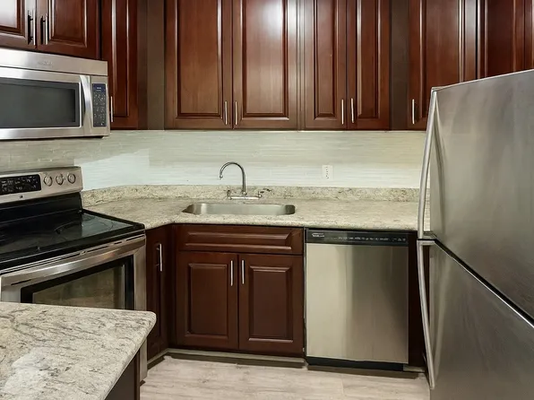 1860 Ala Moana Blvd APT 500, Honolulu, HI 96815