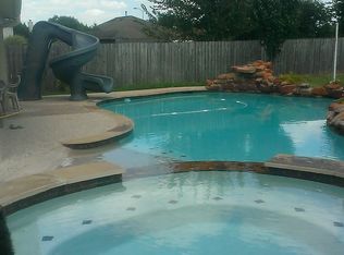 9321 Mohawk Dr, La Porte, TX 77571