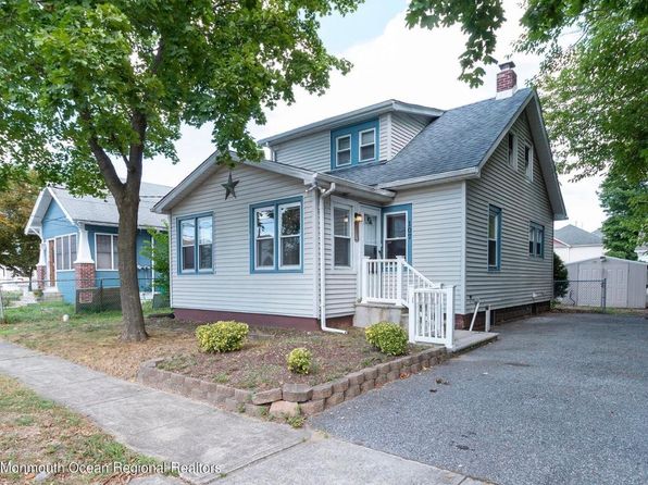 107 Elm St
