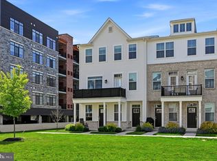 933 Anvil Ct, Phoenixville, PA 19460