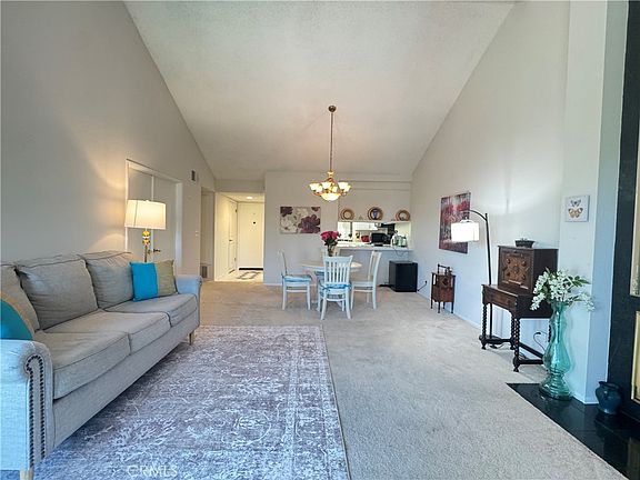 5th image of 2512 E Willow St Unit 205