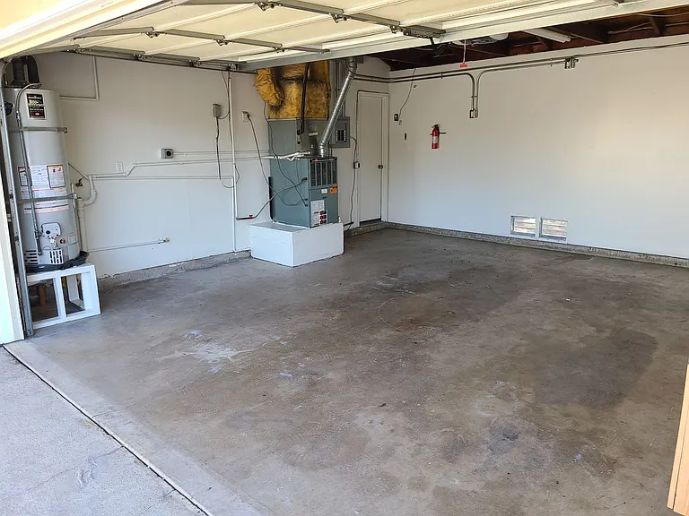 851 Taft Ave — Photo 27