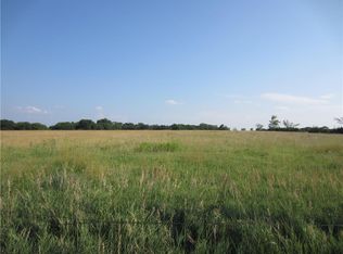 W 295th St, Paola, KS 66071