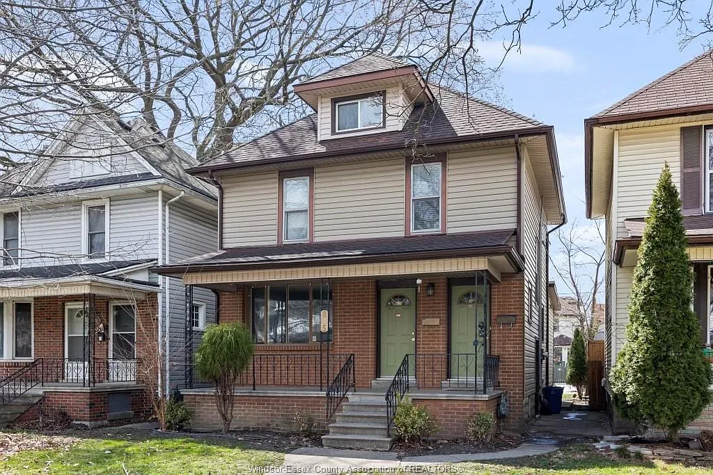 2 bed, $1,800 — Photo 1