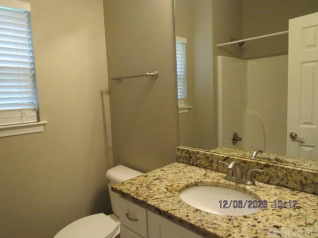 2135 Hickory St — Photo 5