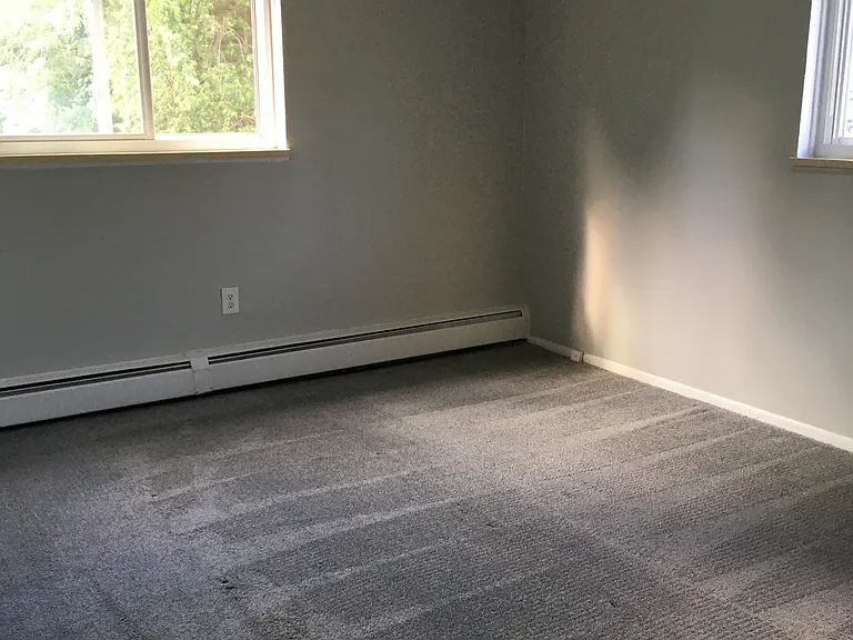 Valley York Apartments — Photo 49