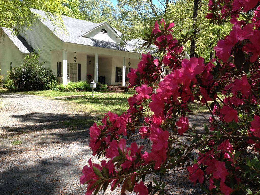 6917 Sorrells Rd - Property Image