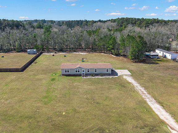 2nd image of 217 Rolling Hills Trl