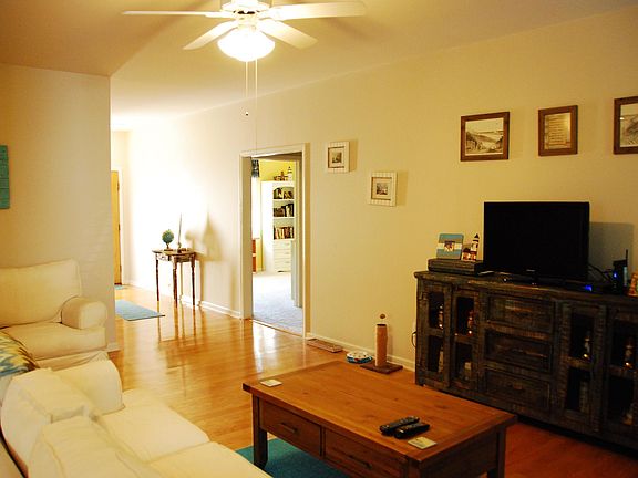 4th image of 316 Coral Stone Court