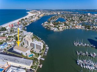 9755 Harrell Ave APT 104, Treasure Island, FL 33706