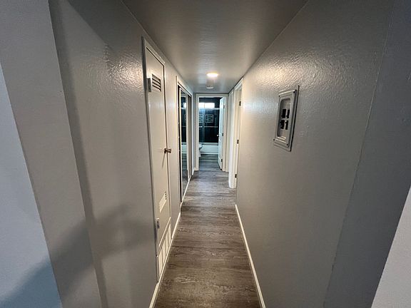 5th image of 1810 Ednamary Way #E