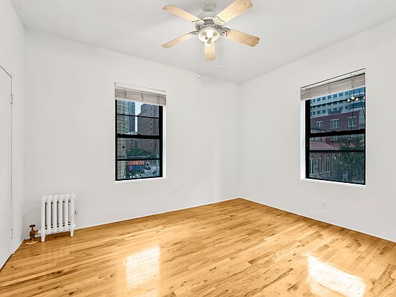 4th image of 354 E 66th St APT 3b