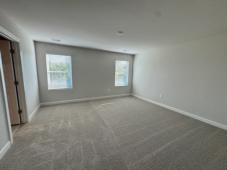102 Longleaf Ln — Photo 23
