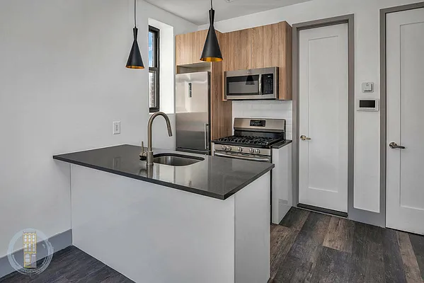 Rented by Brooklyn Rentals NYC | media 16