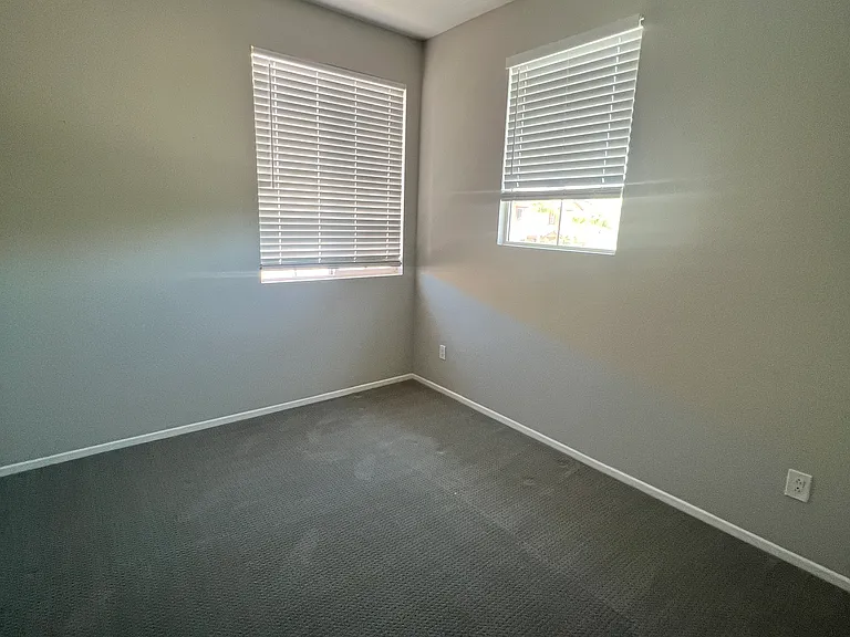6968 Julian Ln — Photo 9