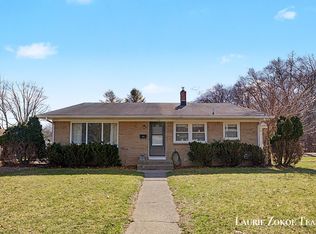1458 10th St NW, Grand Rapids, MI