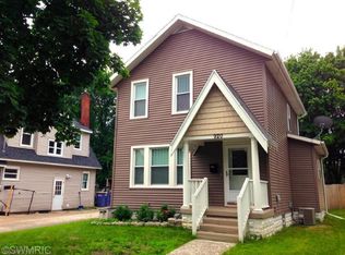 920 Ardmore St SE, Grand Rapids, MI