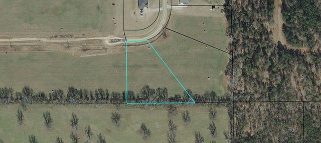 2nd image of 250 Garnet Dr S