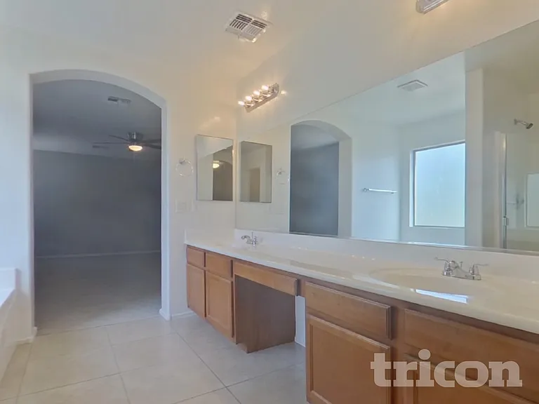 23873 W Bowker St — Photo 10