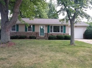 318 E Pine St, Metamora, IL 61548
