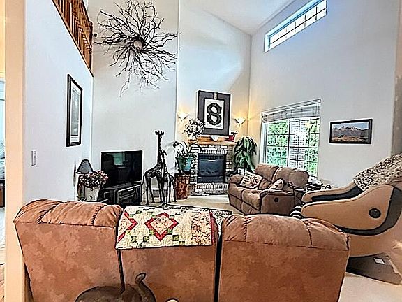 3rd image of 5517 Concord Cir