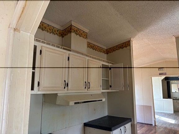 3rd image of 370 Patterson Hill Rd #R