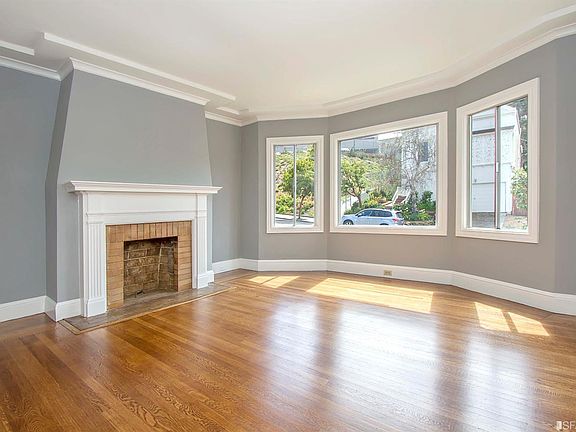 2nd image of 2150 Revere Ave
